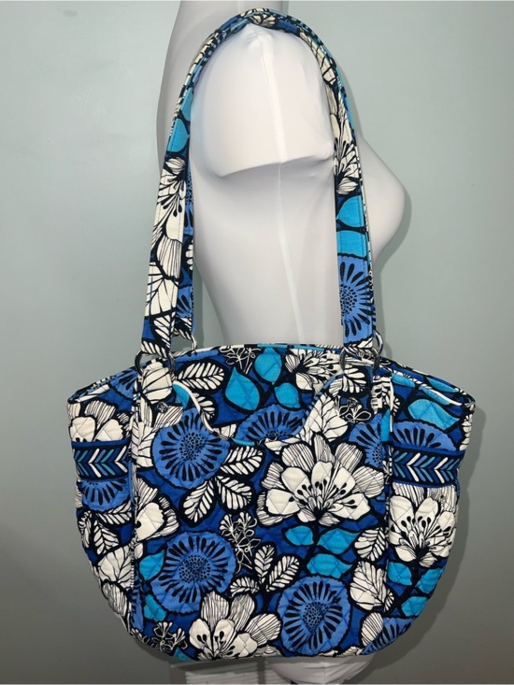 Vera Bradley Blue Floral Tote Bag Quilted Cotton Shoulder Purse